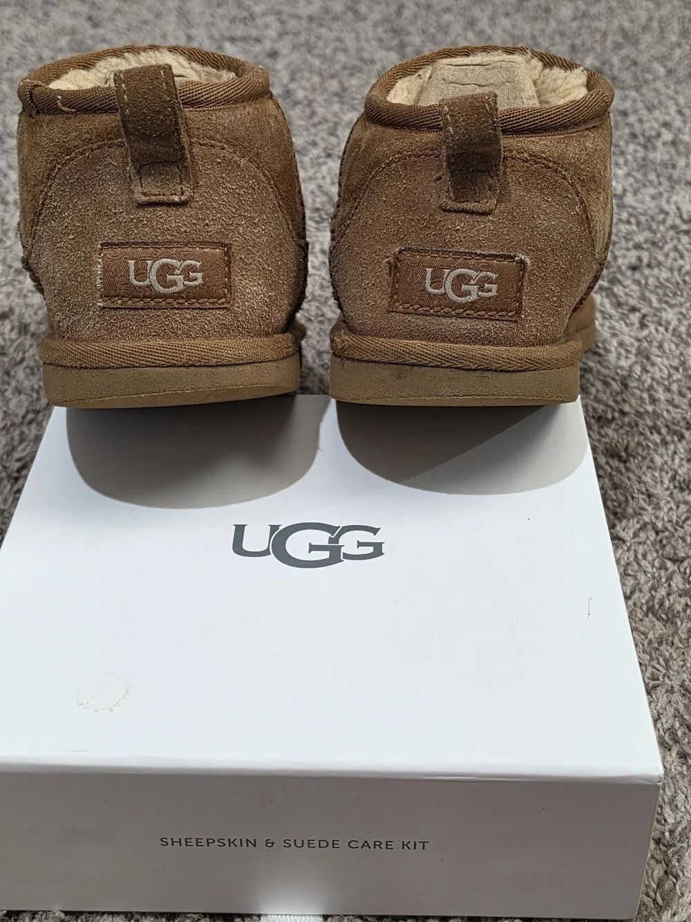 UGG Kids Brown Shearling Lined Slip-On MINI Boots AND Cleaning Kit